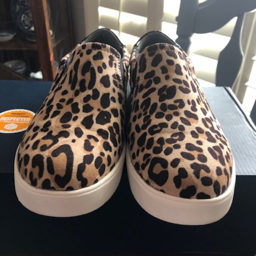 DR SCHOLLS LEOPARD PRINT SLIP ONS